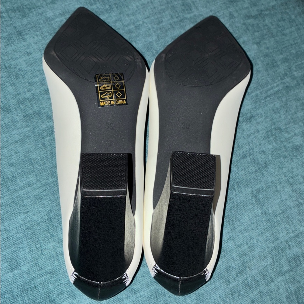 Elegant Black and White Women's Heels EU Sz 39 US Sz 8 nwot - Picture 7 of 7